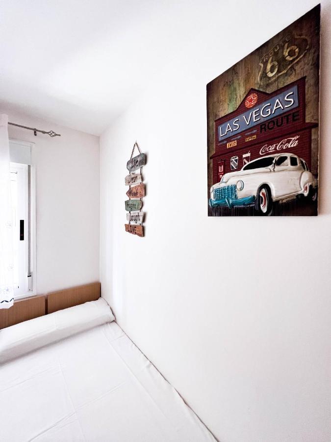 Renovated Apartment On The First Line オロペサ・デル・マール エクステリア 写真
