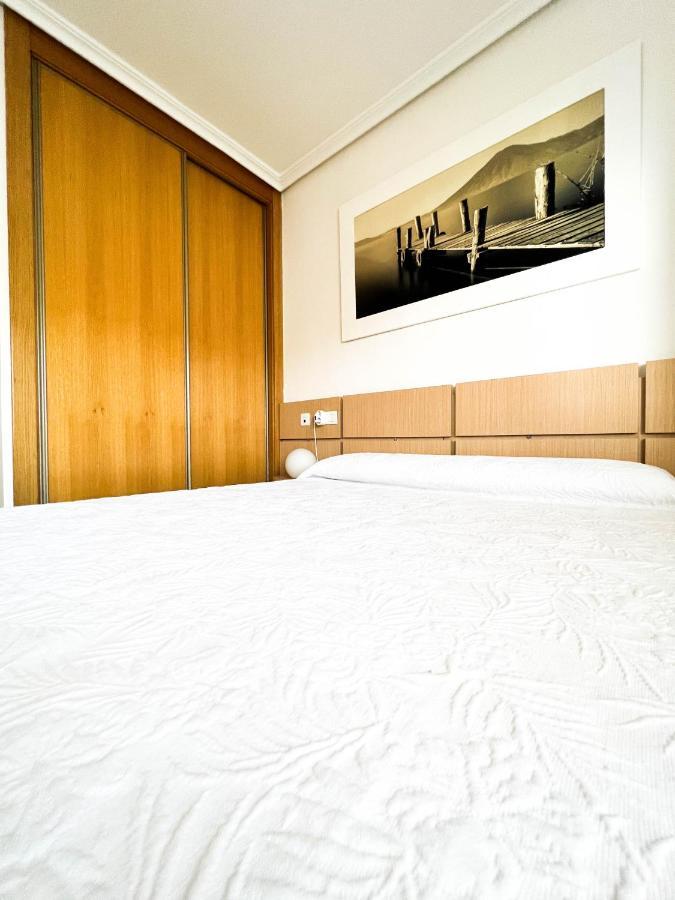 Renovated Apartment On The First Line オロペサ・デル・マール エクステリア 写真