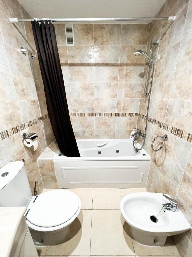 Renovated Apartment On The First Line オロペサ・デル・マール エクステリア 写真