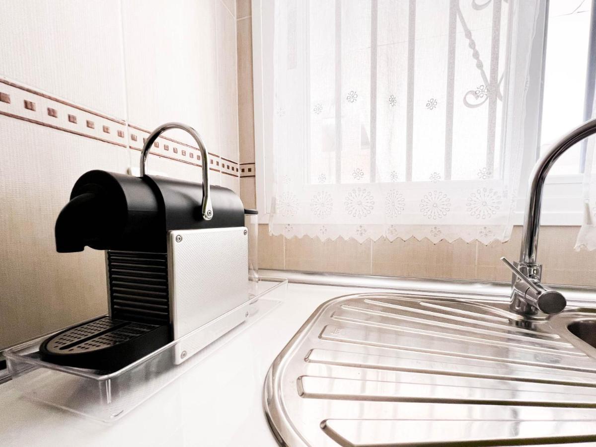 Renovated Apartment On The First Line オロペサ・デル・マール エクステリア 写真